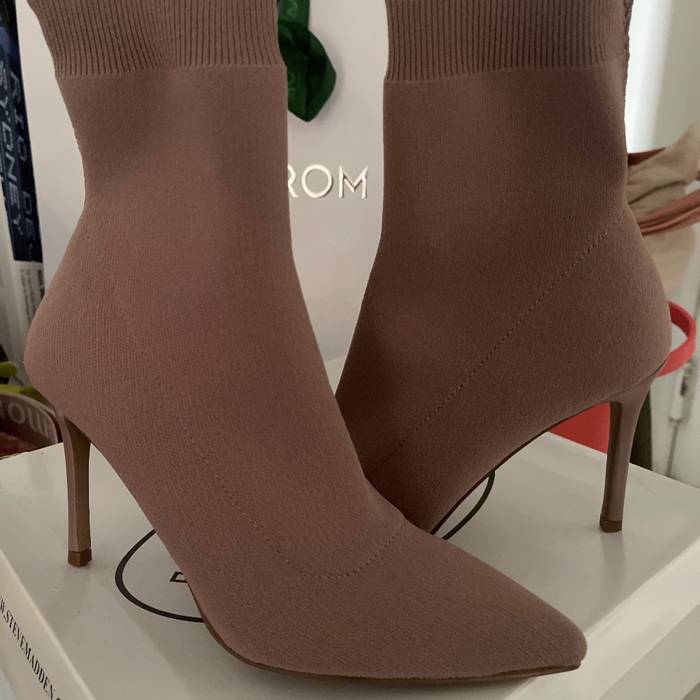 Steve Madden booties
